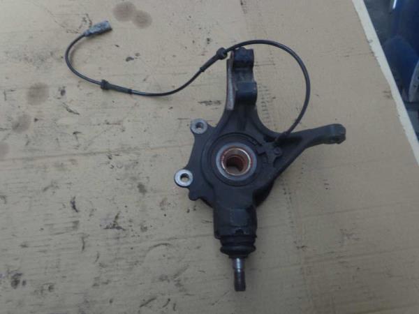 MOYEU AVANT DROIT CITROEN BERLINGO / PEUGEOT PARTNER 2010 1.6HDI - Vue 2